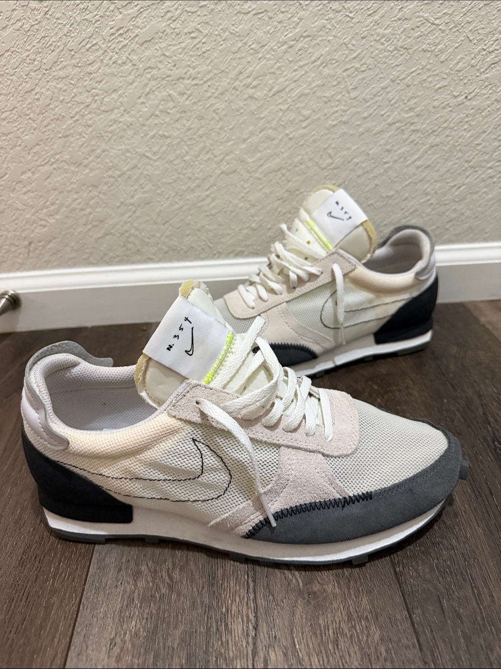 Nike Men's Retro Runner Sneakers - Cream, Gray & Black